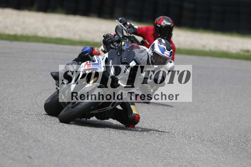 /40 05.08.2025 FREERIDE Training ADR/Gruppe B/team